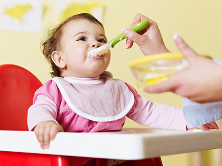 غذاهای مفید برای رشد مغر کودکان,غذاهای مفید برای تقویت حافظه کودکان,تغذیه کودک