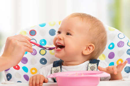 غذای کودک در هفت ماهگی,7 ماهگی کودک,غذای کمکی شیرخوار