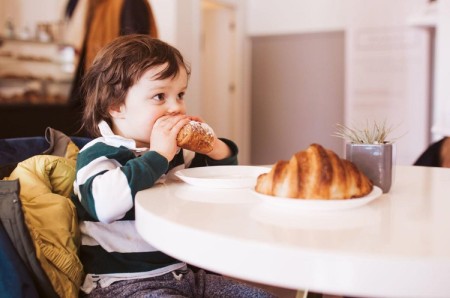 چرا کاهش مصرف قند و شکر در غذای کودکان مهم است