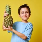 خاصیت درمانی آناناس, مضرات آناناس برای کودکان, فواید آناناس برای کودکان