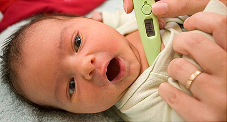 دمای طبیعی بدن نوزاد,دمای نرمال بدن نوزاد,درجه تب نوزاد