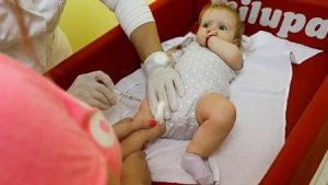 سرماخوردگی و واکسن چهار ماهگی, کاهش درد واکسن چهار ماهگی, تب واکسن چهار ماهگی